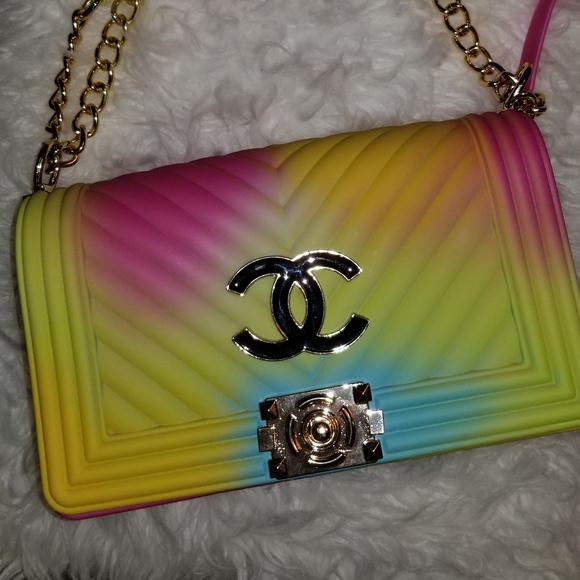 COLORFUL purses - Picture 5 of 5